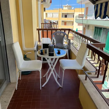 Waterfront 150 Mt Dal Mare Gallipoli