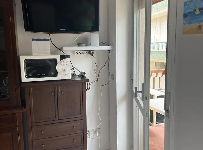 Appartamento Waterfront 150 Mt Dal Mare