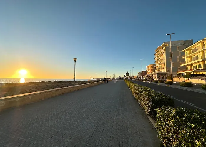 Waterfront 150 Mt Dal Mare Gallipoli