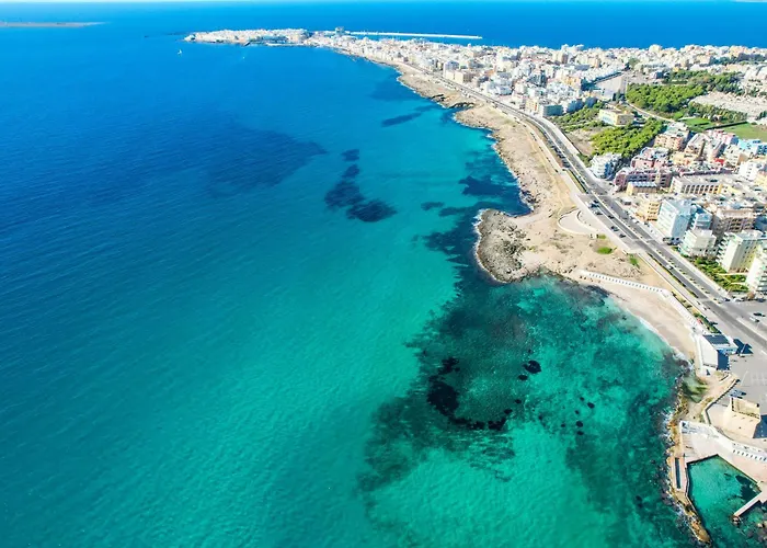 Waterfront 150 Mt Dal Mare Apartment *